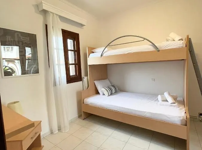 Ostraco Aphytis Casa de Férias *